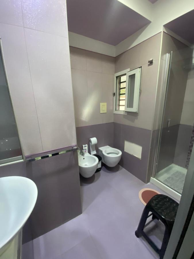 Napoli Centro Casa Con Due Camere E Cucina 외부 사진