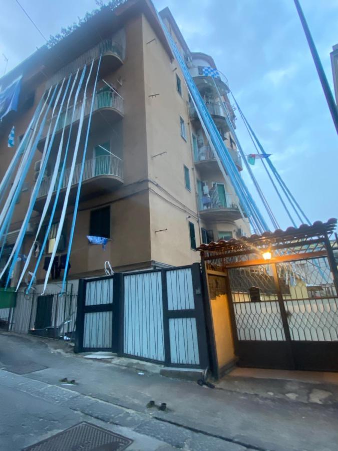 Napoli Centro Casa Con Due Camere E Cucina 외부 사진